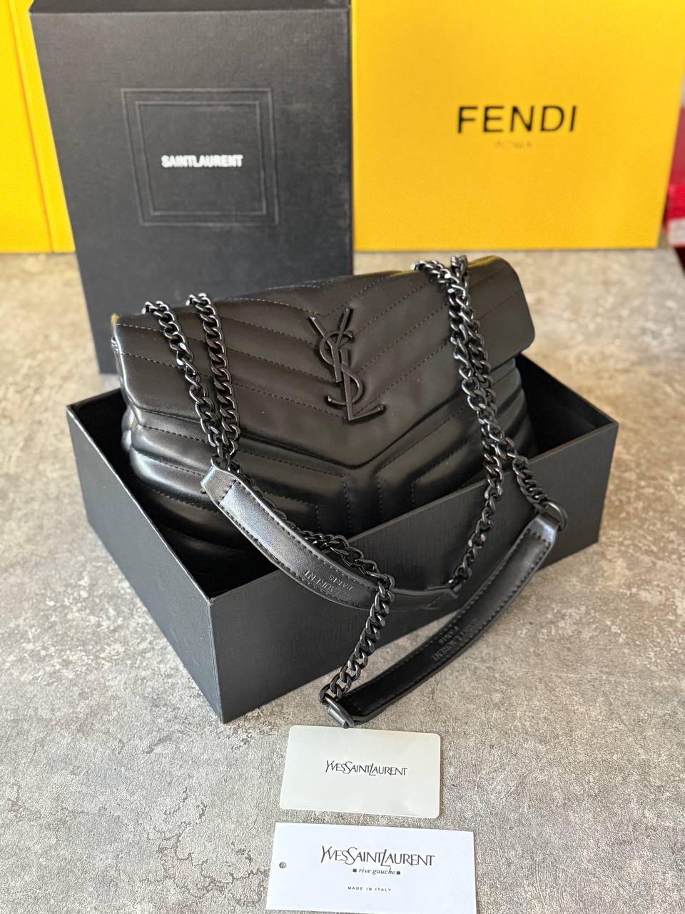 کیف زنانه ایو سن لوران