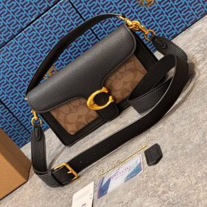 کیف زنانه دستی کوچ مدل C