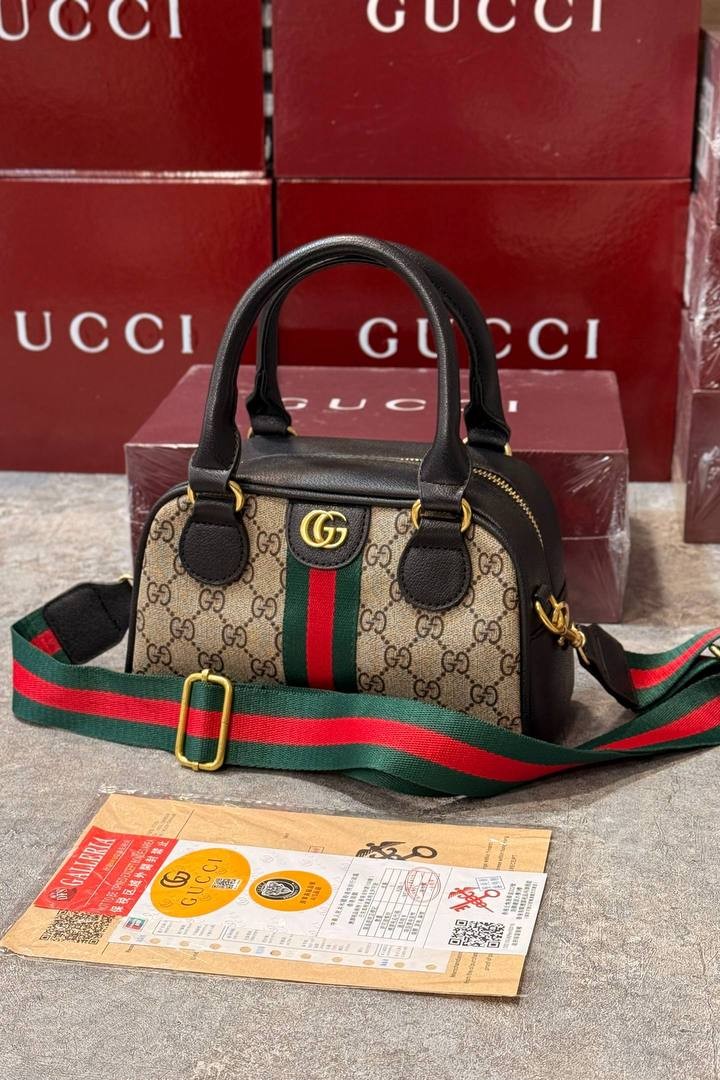 کیف زنانه گوچی GG Supreme
